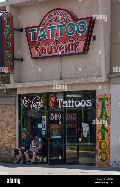 fremont street tattoo shops